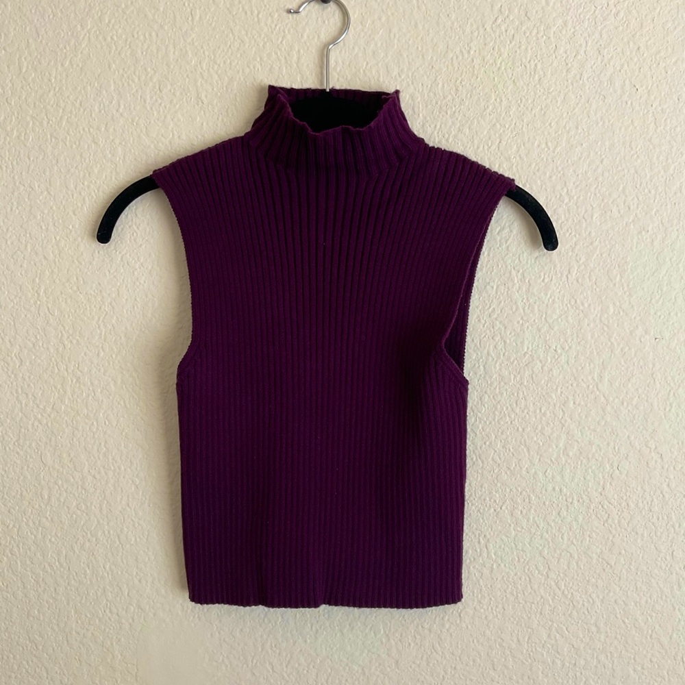 Zara Cropped Sleeveless sweater top
